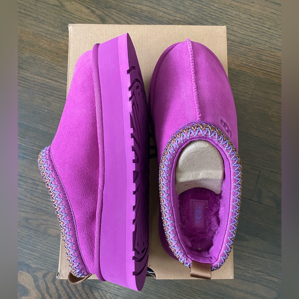 NEW UGG Tazz Pink Platform Slippers in Mangosteen